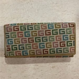 Guess wallet